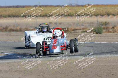 media/Nov-19-2022-CalClub SCCA (Sat) [[baae7b5f0c]]/Group 1/Race (Outside Grapevine)/